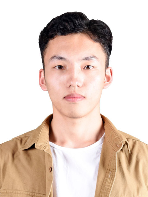 ムンフバト
